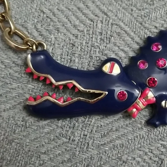 Betsey Johnson ALLIGATOR NECKLACE - Picture 10 of 14